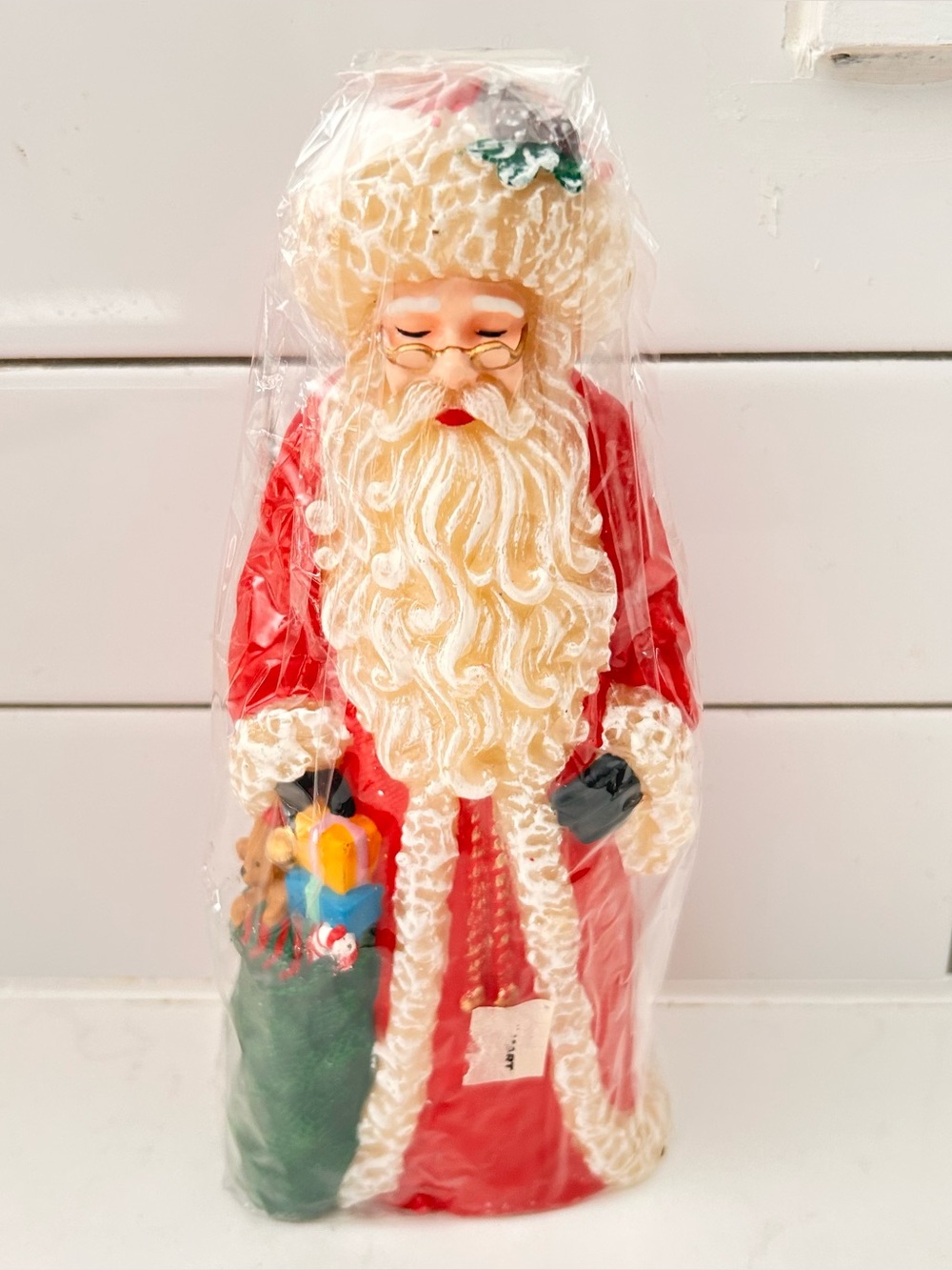 Robert Alan Vintage Christmas Wax Novelty Candle Hand Painted Santa NWT sealed